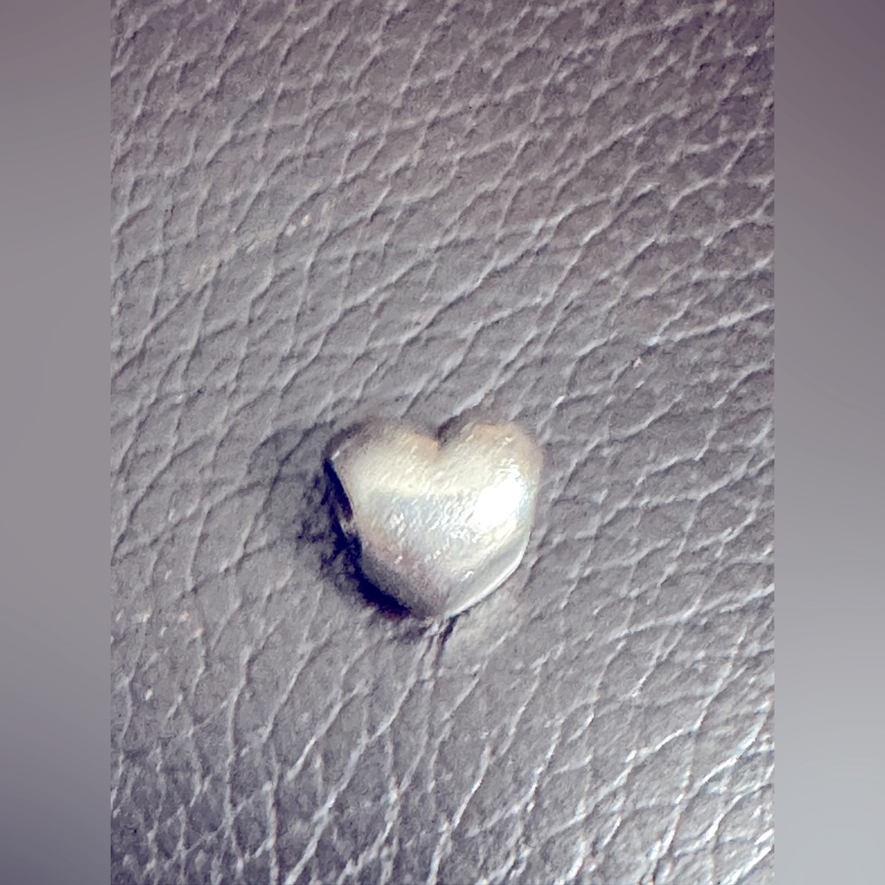 Authentic Pandora Smooth Heart - Guc! - image 1